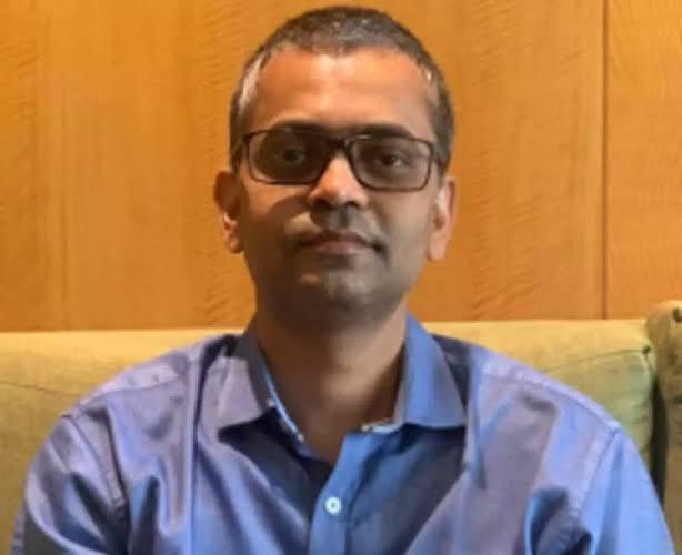 Shri Dhiraj Kumar (IAS)
